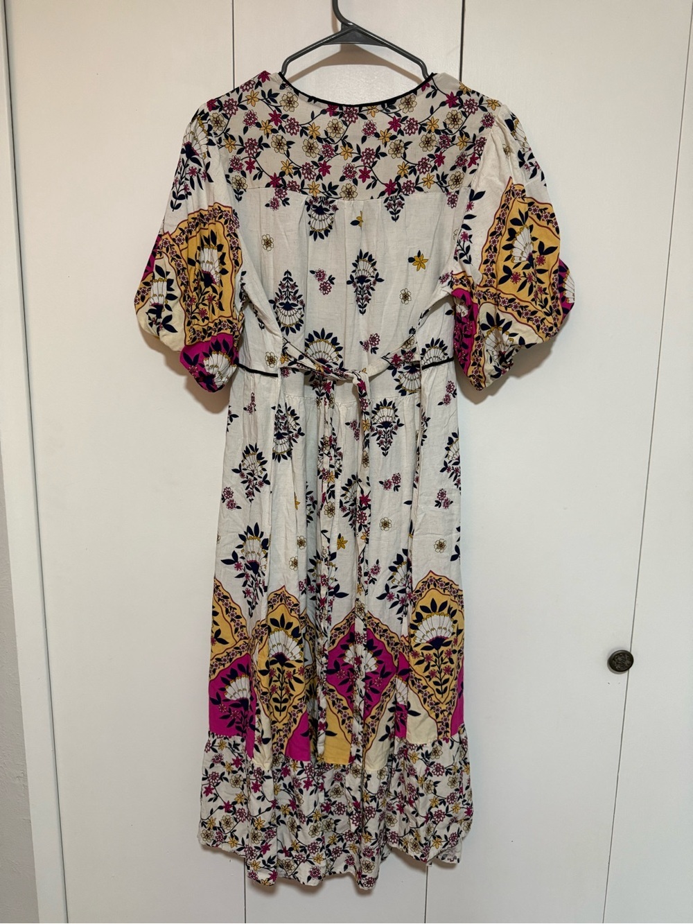 Fig & Flower Puff Shoulder Midi Dress size large - Picture 2 of 2